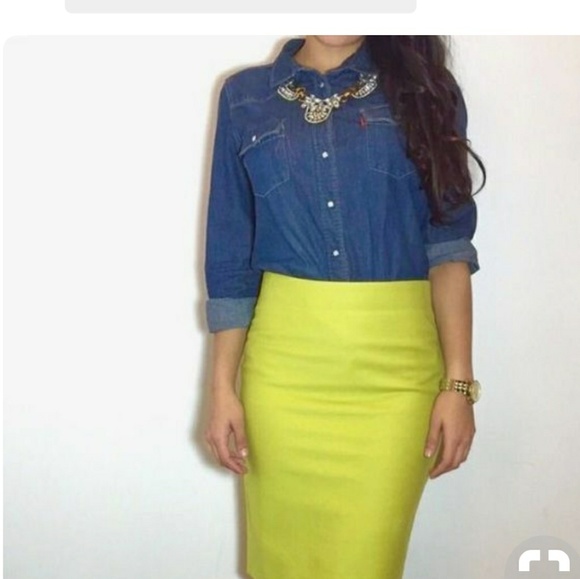 J. Crew Dresses & Skirts - J. Crew lime skirt